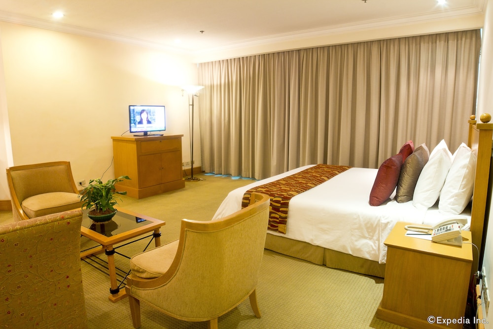 The Heritage Hotel Manila 93/100