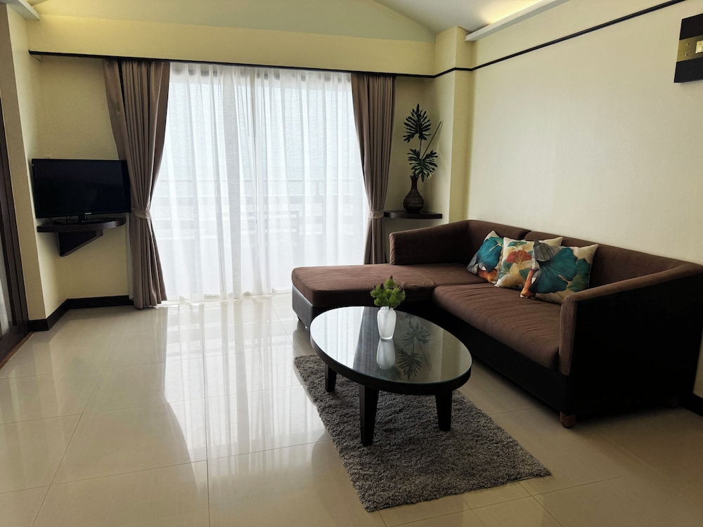 Grand Jomtien Palace Hotel 23/42