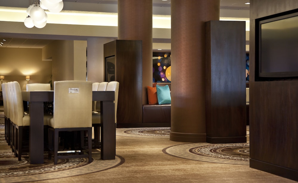 Hilton Concord 56/67