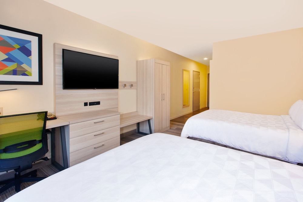 Holiday Inn Express Hotel And Suites Absecon Atlantic City Area 18/48