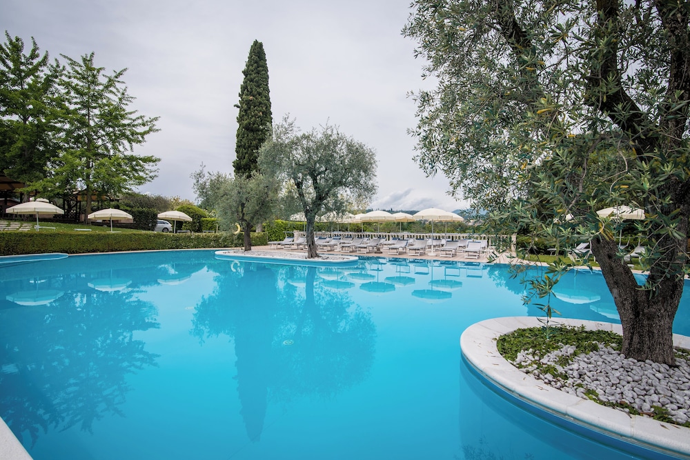 AHG Golf Hotel Porta del Sole 44/85