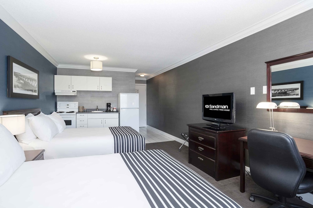 Sandman Hotel & Suites Prince George 12/47