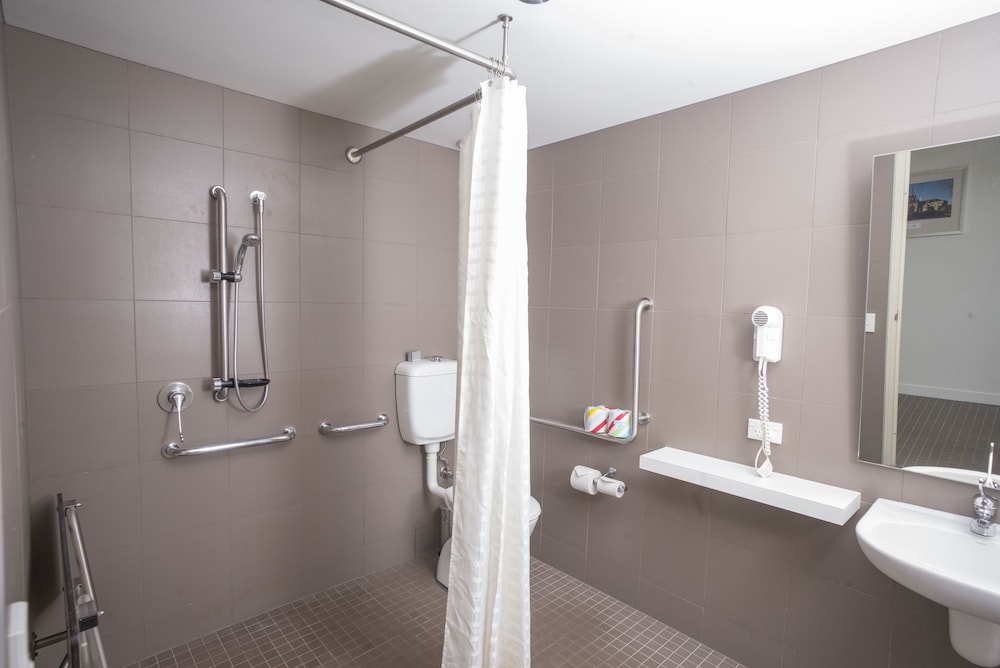 YHA Sydney Harbour 29/32