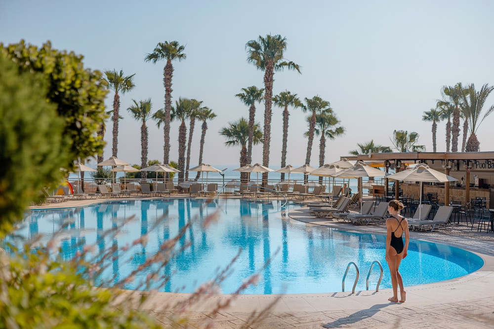 Louis Althea Beach Hotel 35/38