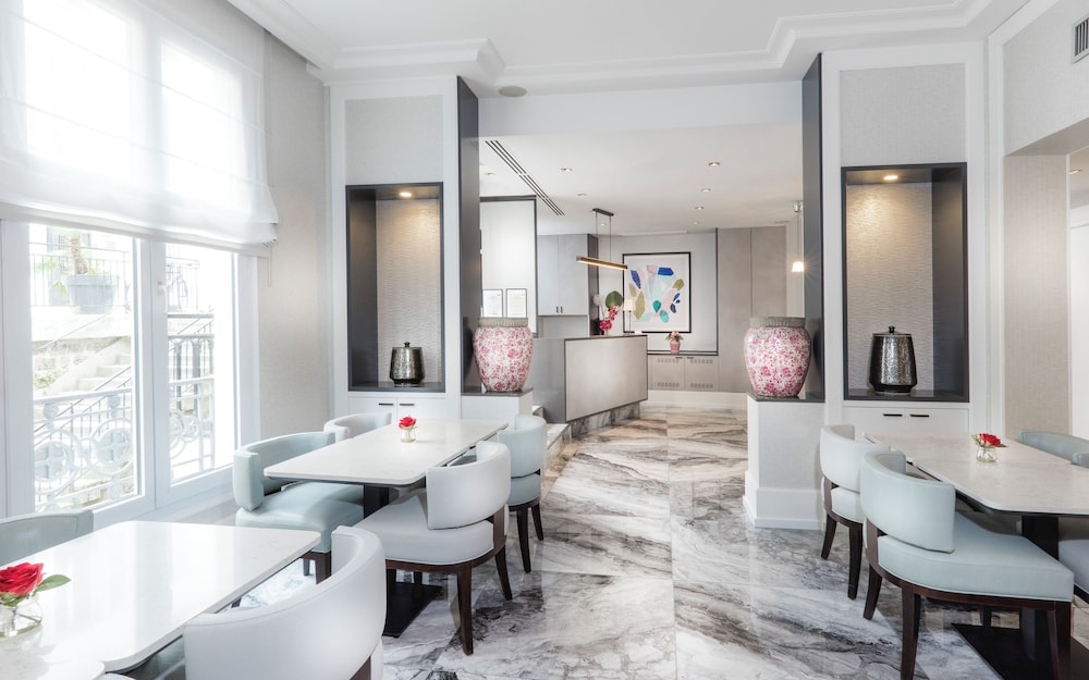 Hotel Du Bois Champs-Elysees 33/50