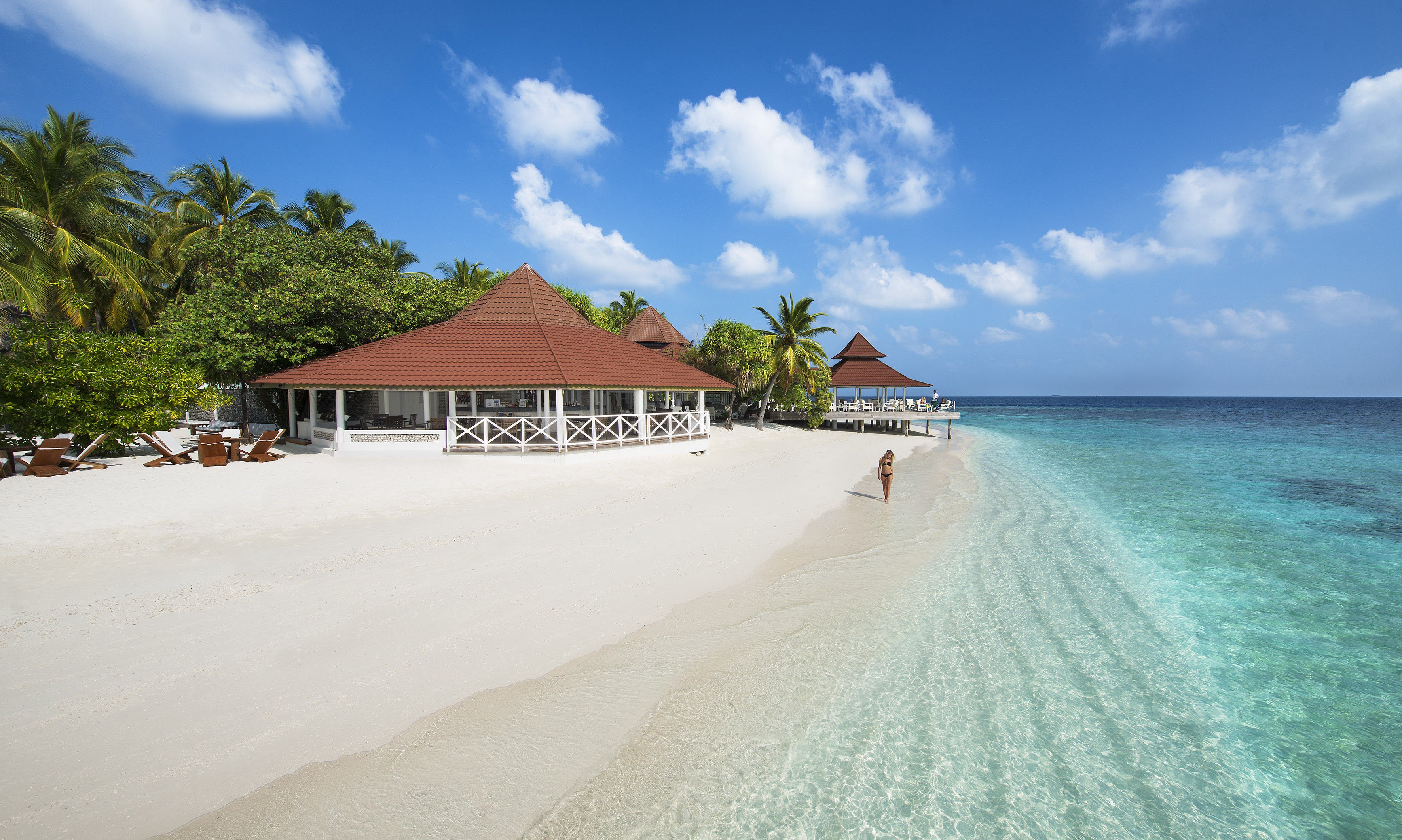 Diamonds Thudufushi Beach & Water Villas 44/44