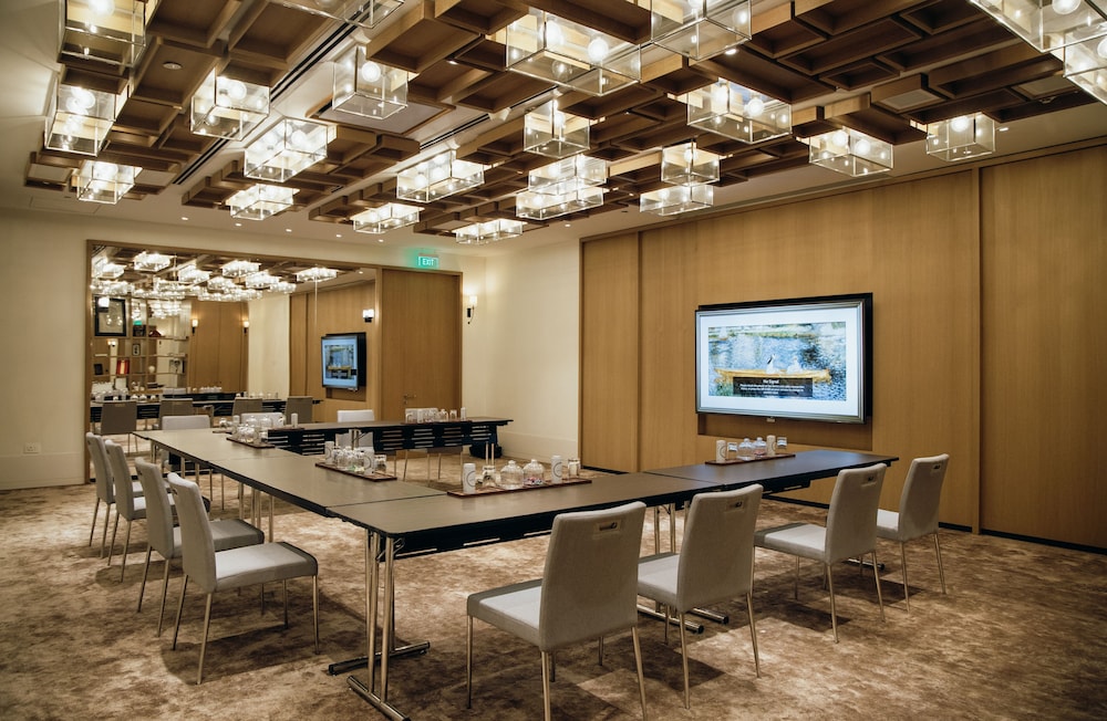 Grand Hyatt Gurgaon 41/48
