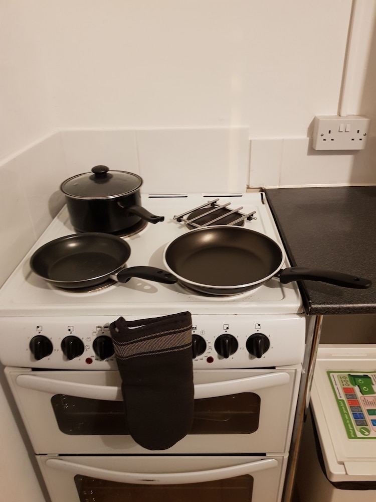 Quality Accommodation 18/50