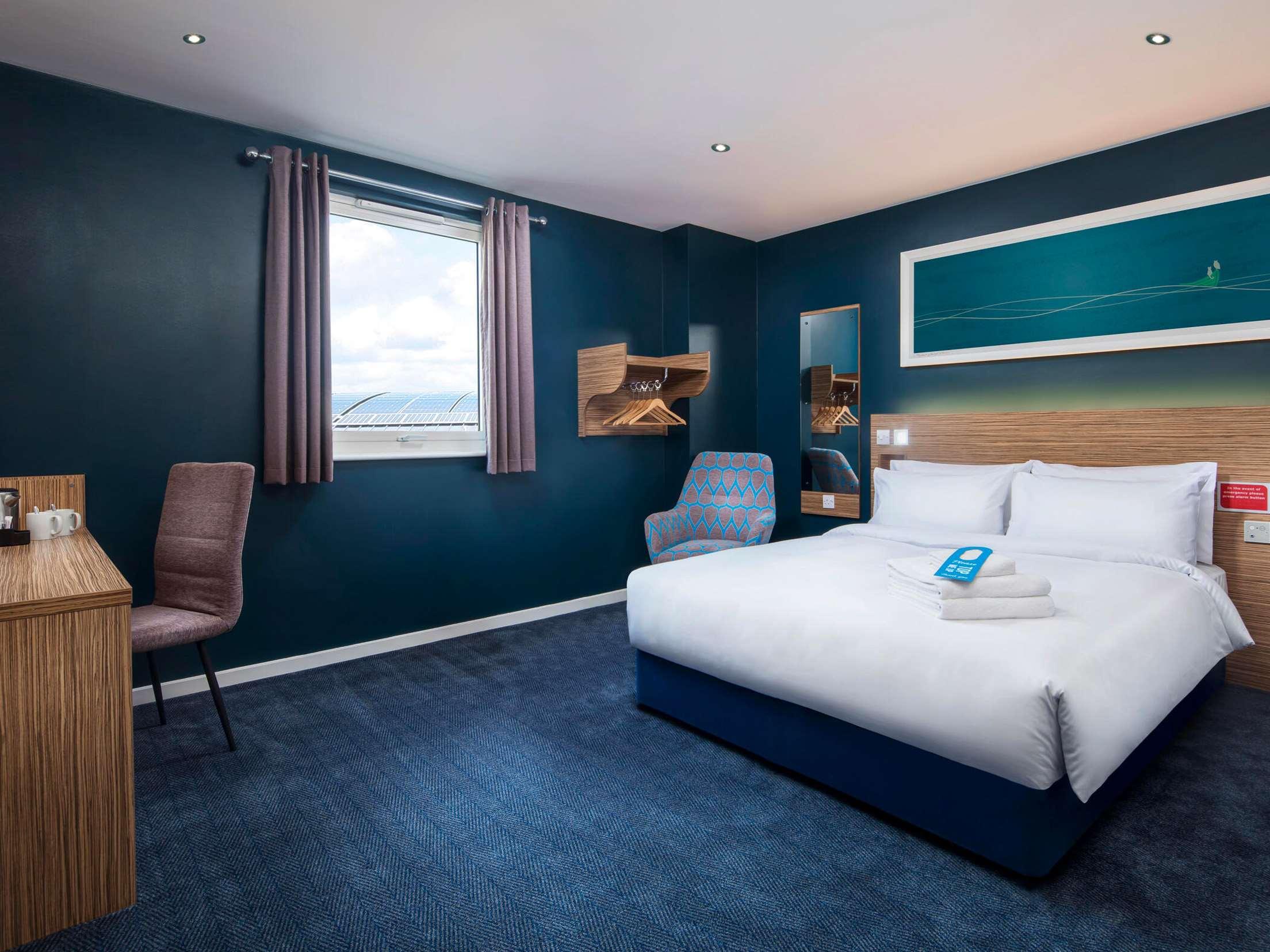 Travelodge Liverpool Stonedale Park Hotel 14/27