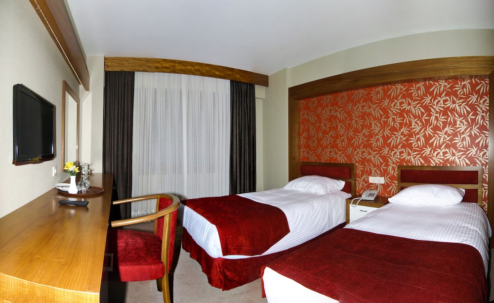 Bella Hotel 17/45