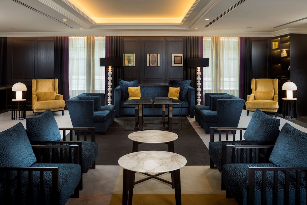 Hilton Vienna Plaza 52/83