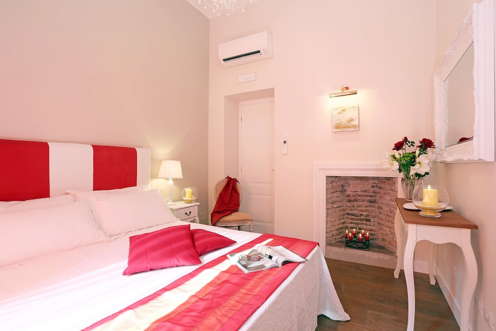 Spagna Art & Suites 8/58