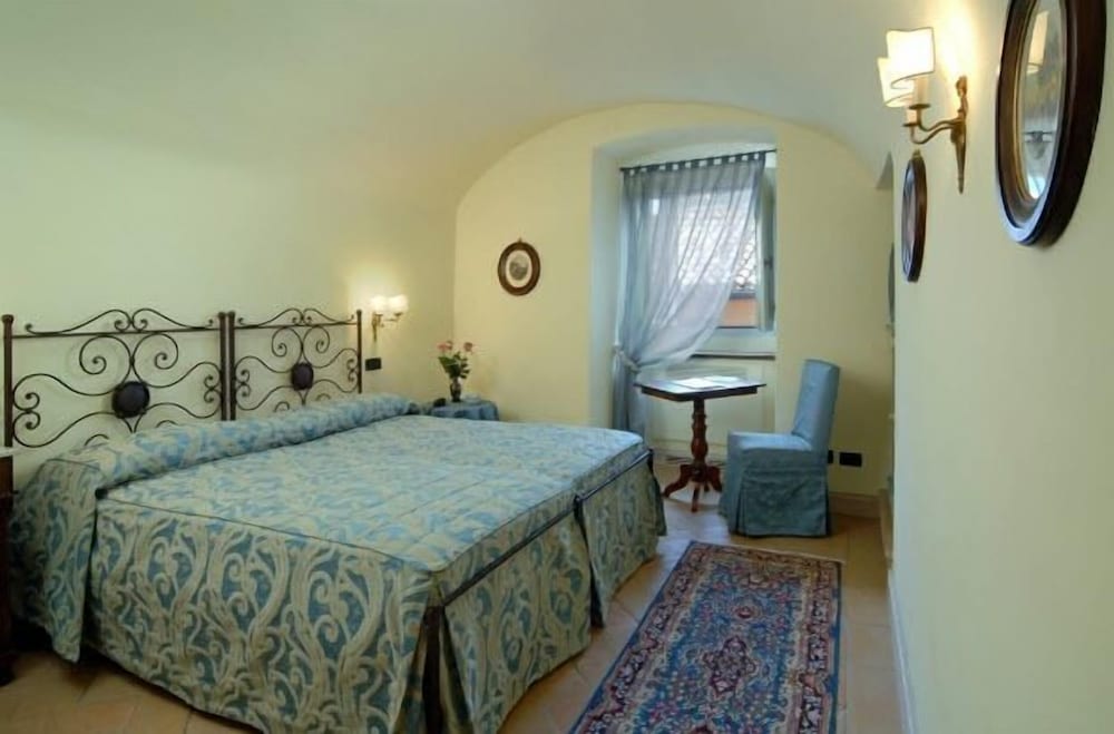 STANDARD, DOUBLE BED
