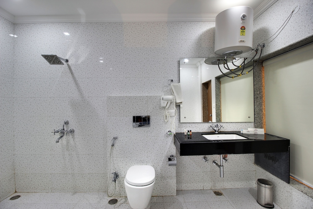 Times Kumbhalgarh Fort Resort-Pure Veg 40/45