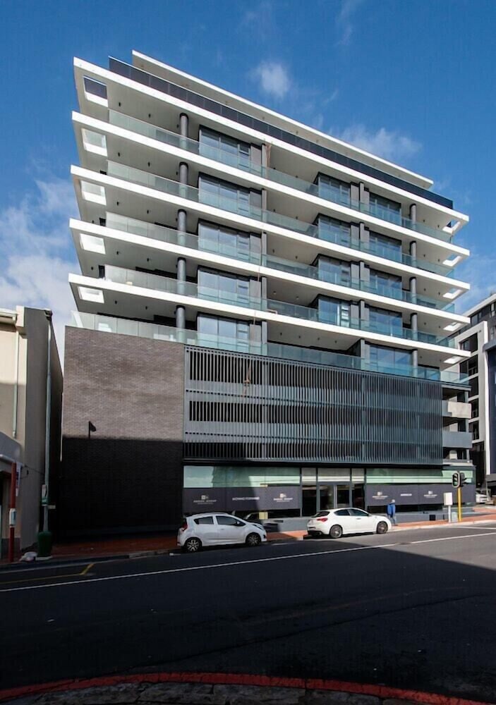 Latitude Aparthotel By Totalstay 48/56