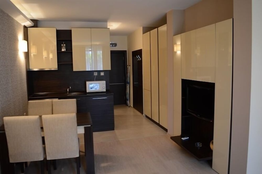 Harmony Suites 2 3 46/65
