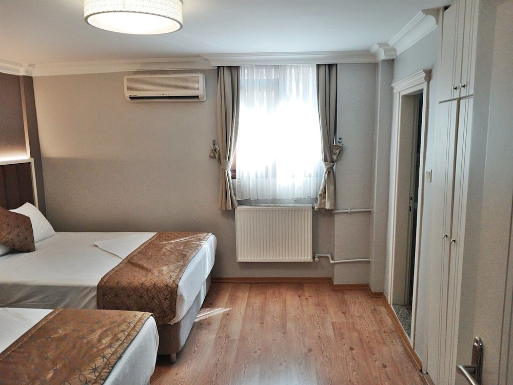 Sureyya Hotel 8/50
