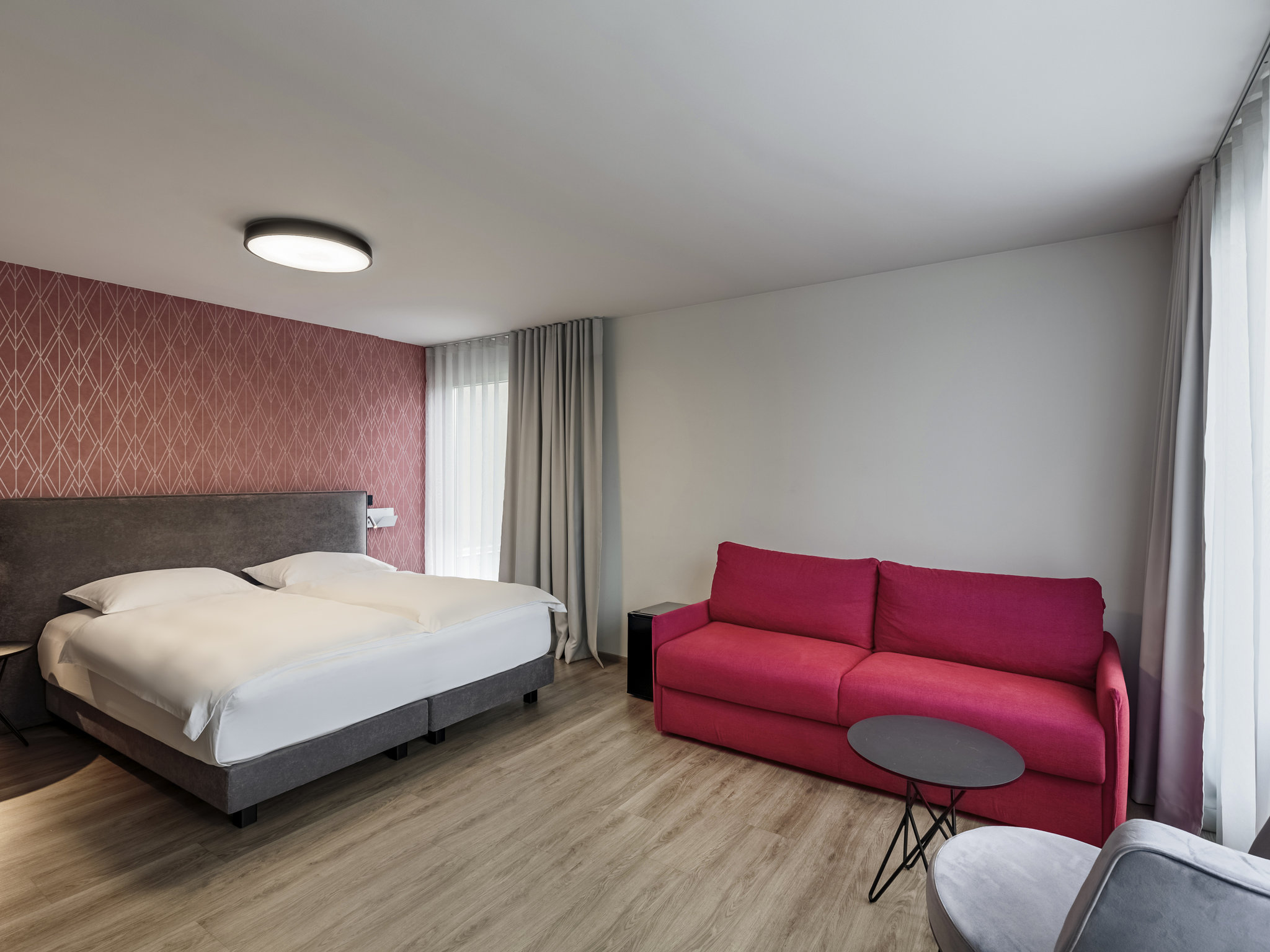 SUPERIOR, DOUBLE BED, SOFA