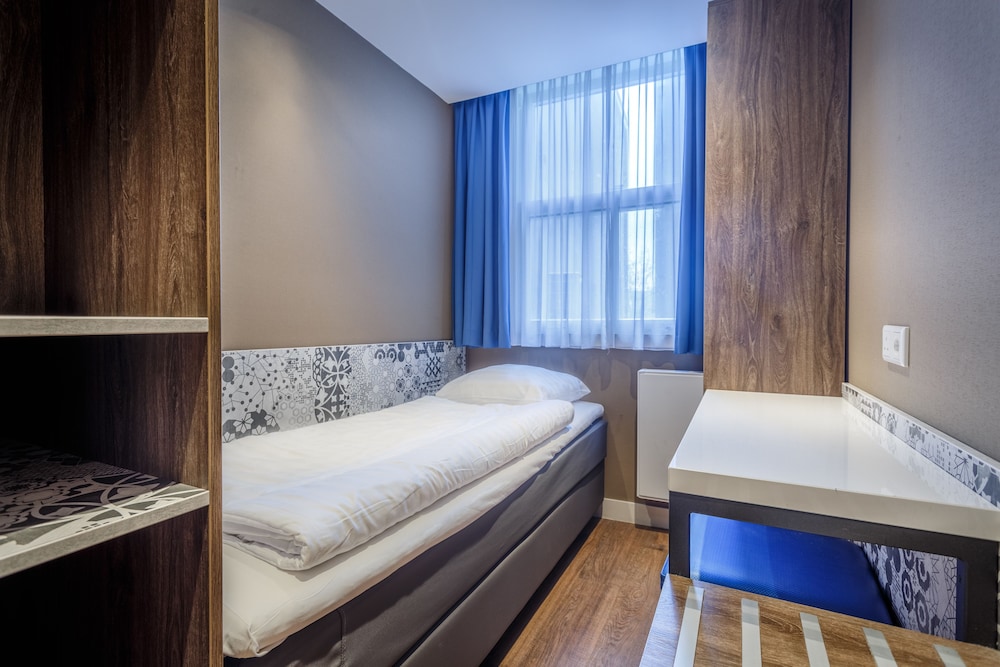 Hotel Old Nickel 16/40