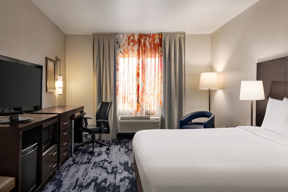 Room, King Bed, Accessible