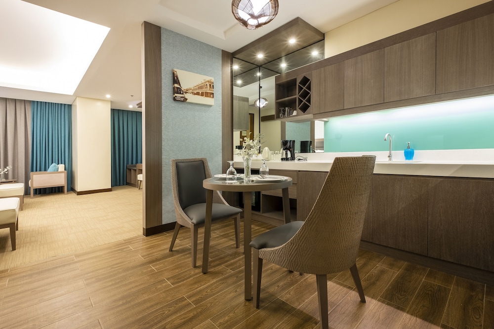 Maayo Hotel 29/37
