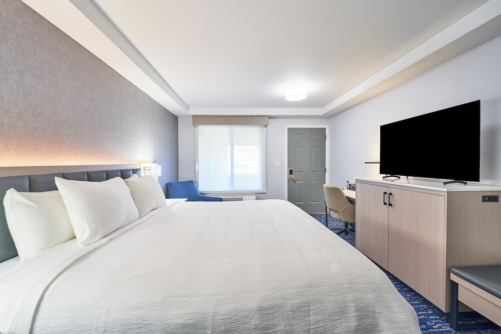 All Seasons Inn And Suites 6/26