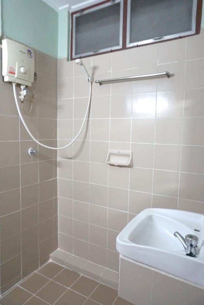 Nakornping Hotel 24/27