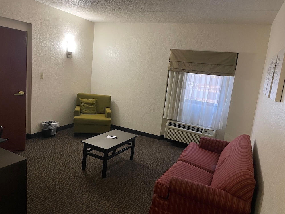 Sleep Inn & Suites near Sports World Blvd 27/39