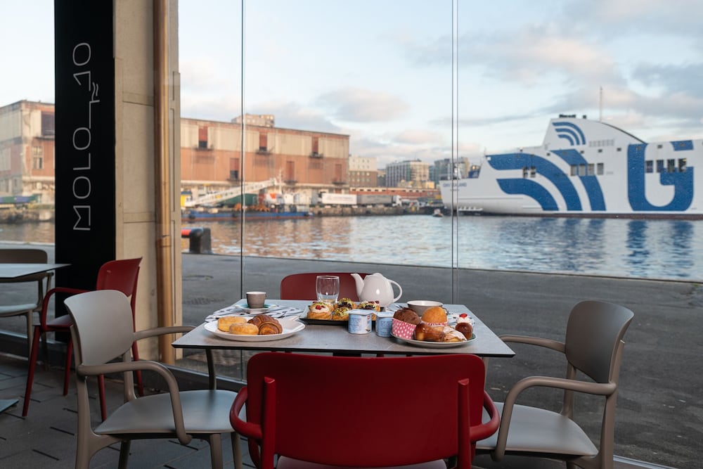 Smart Hotel - Naples Harbour 54/71