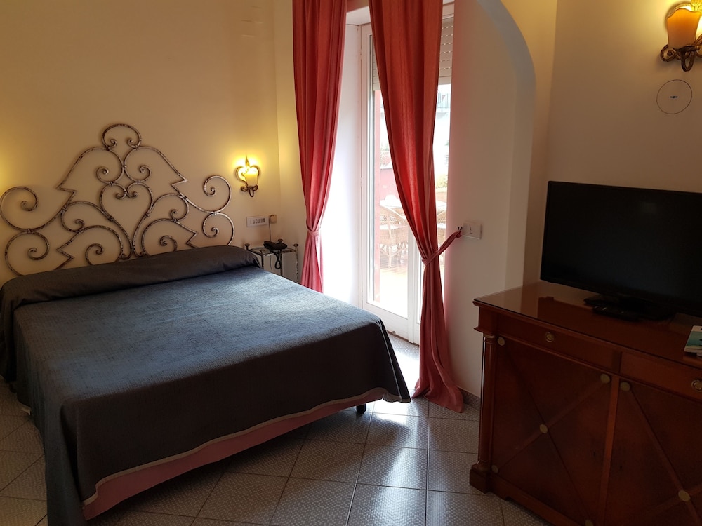 Palatium Mari Hotel 19/75