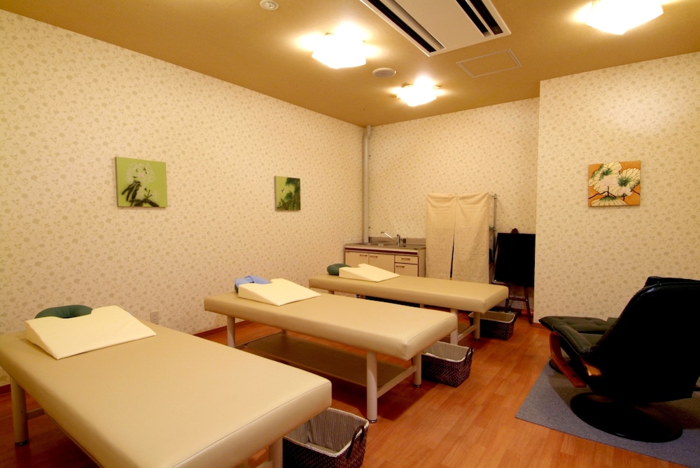 Route Inn Grantia Wakamiya 32/61