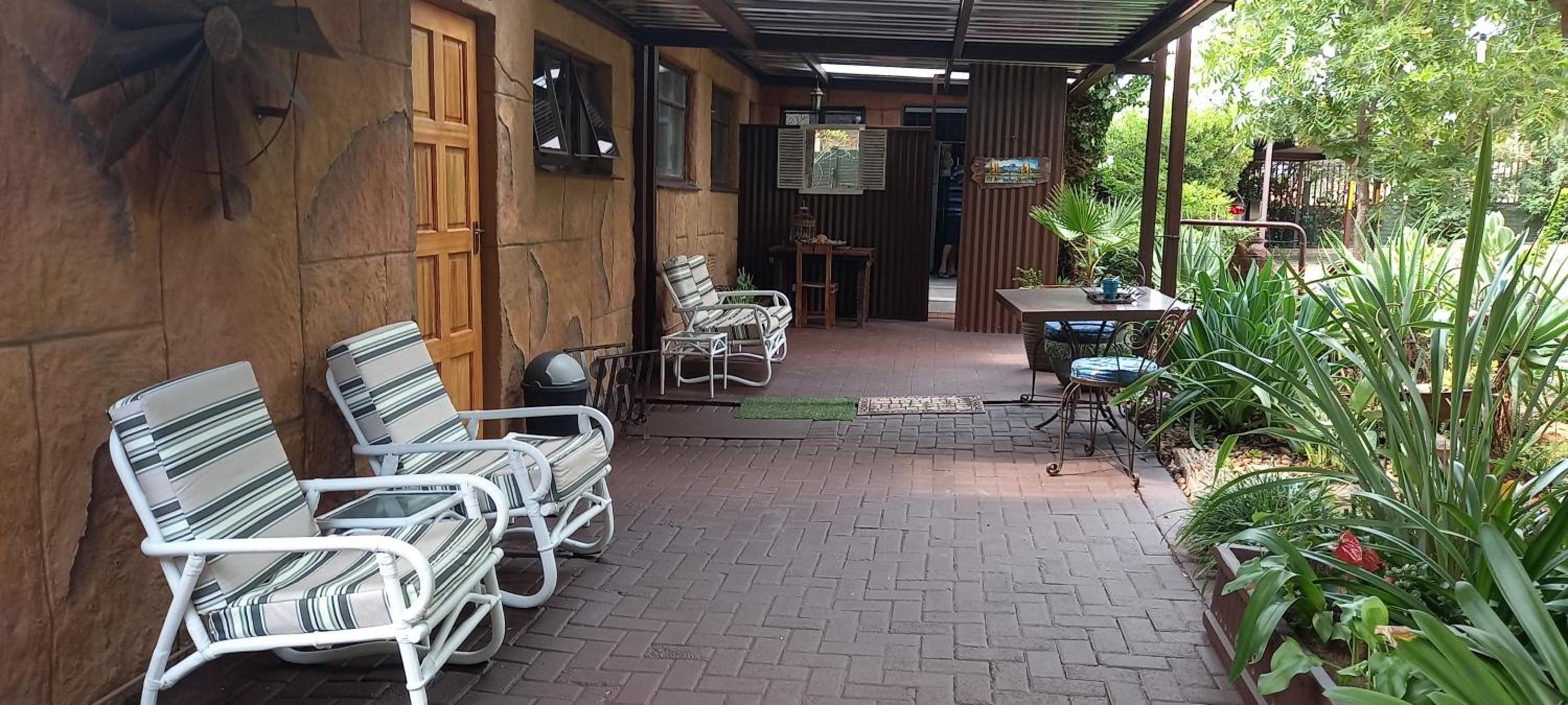 Rustic Forest Guest House 8/14