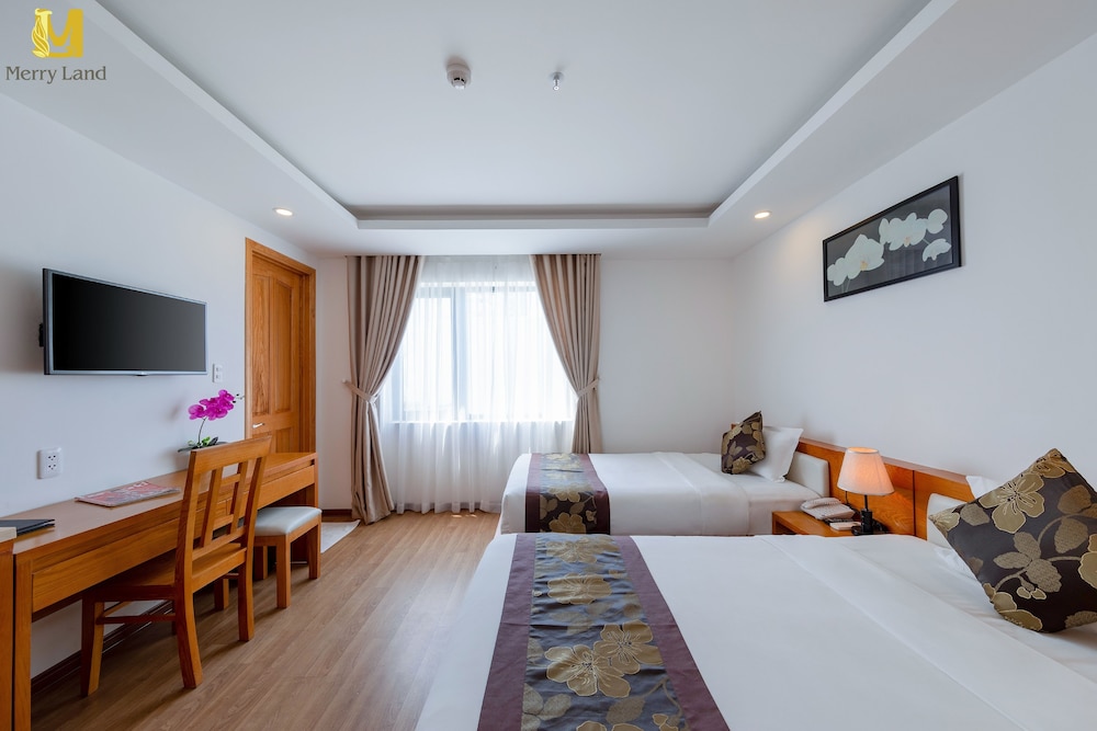 Merry Land Hotel Da Nang 12/29