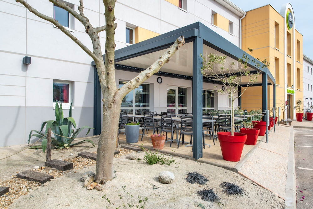 B&B Hotel Cholet Nord 56/64