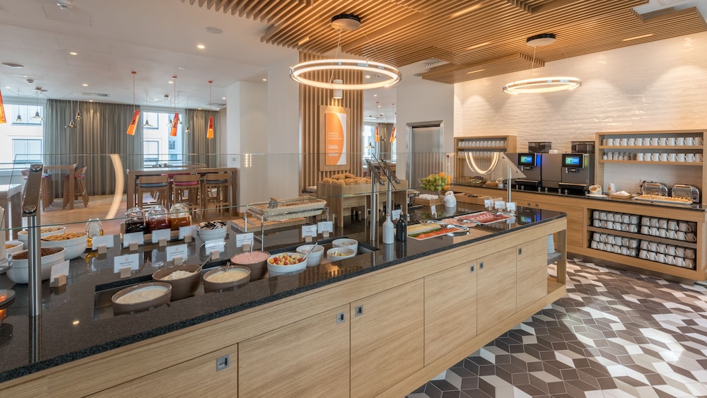 Holiday Inn Express MUNICH CITY WEST 57/80
