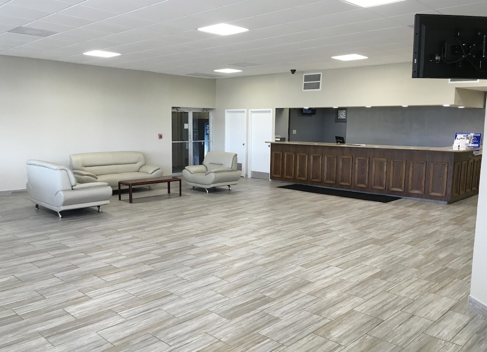 Americas Best Value Inn & Suites Greenville 5/16