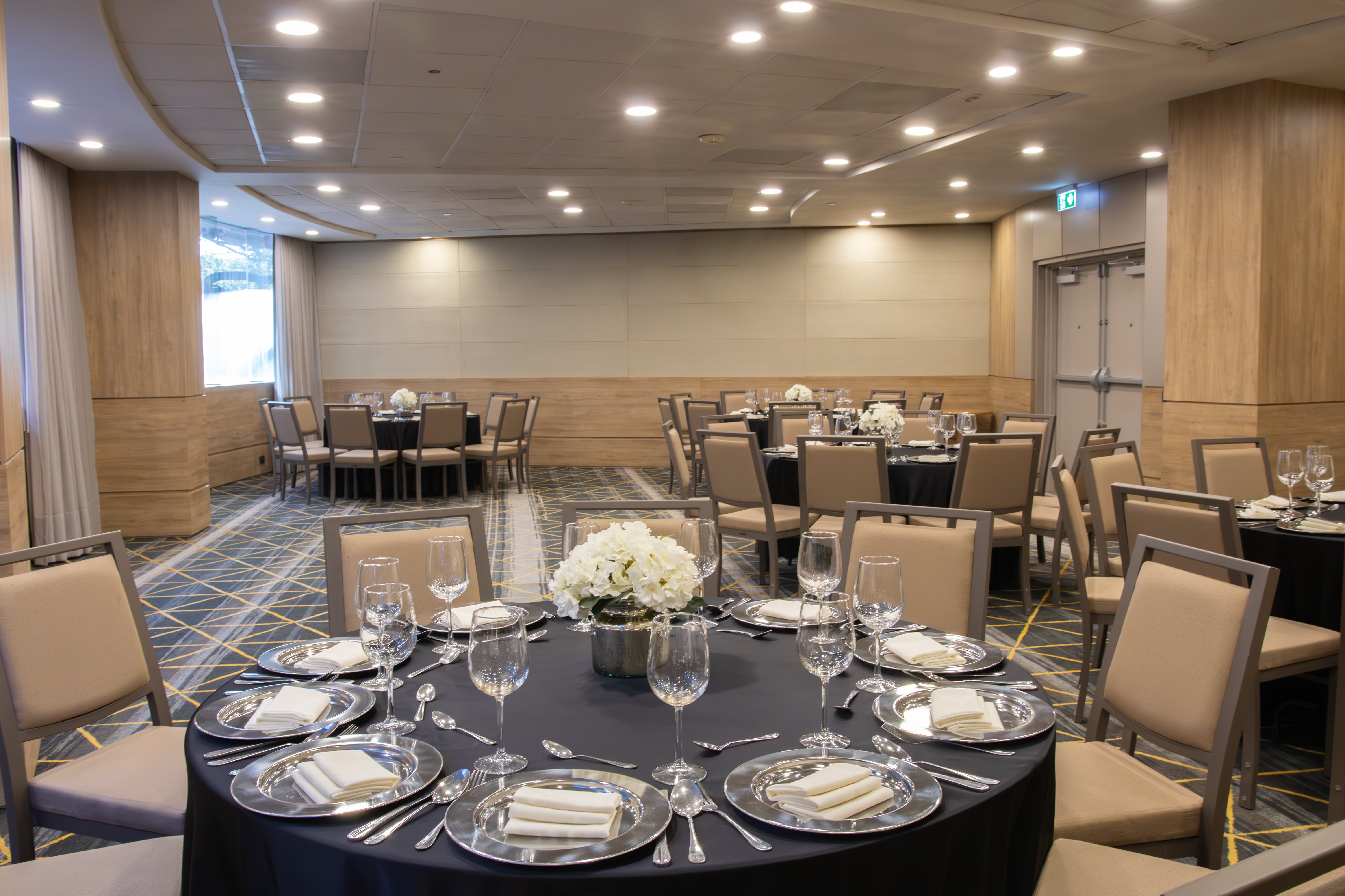 Holiday Inn Monterrey Parque Fundidora 59/78