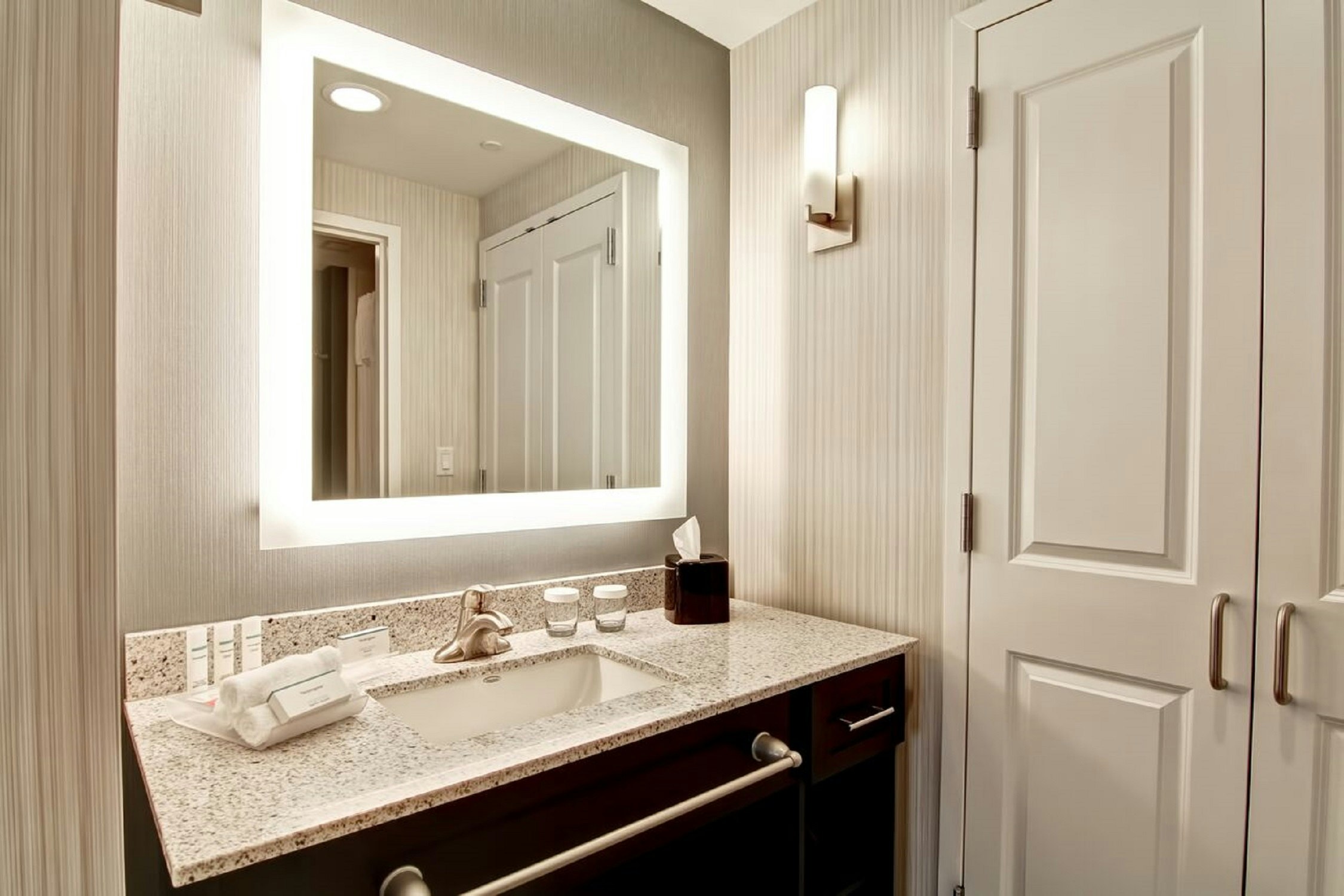 Homewood Suites By Hilton Clifton Park 40/43