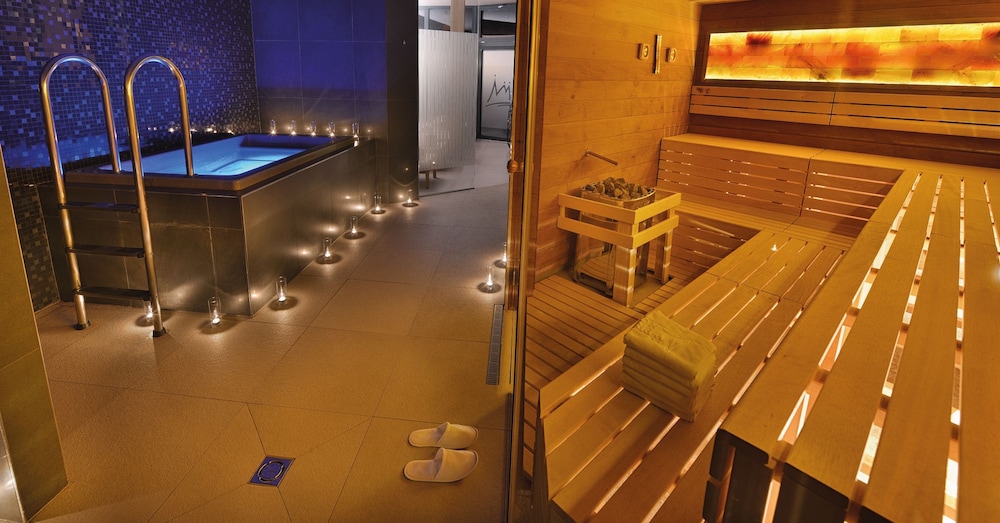 PREMIUM Hotel 26/69