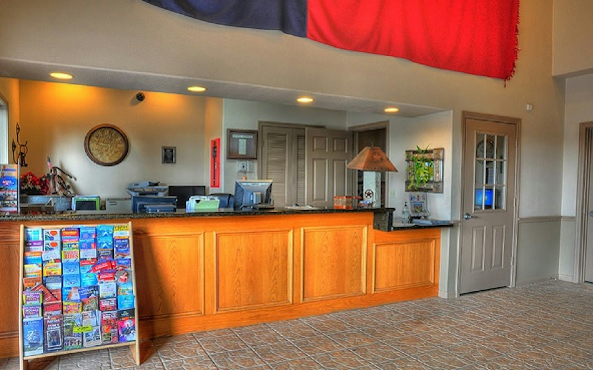 Quality Inn & Suites Victoria South 3/23