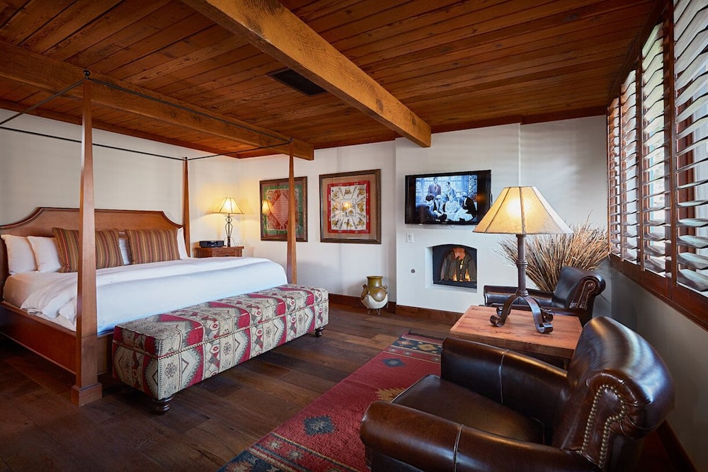 Hermosa Inn 11/44