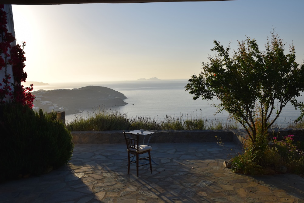 Andromeda Mykonos Villas & Suites 34/50