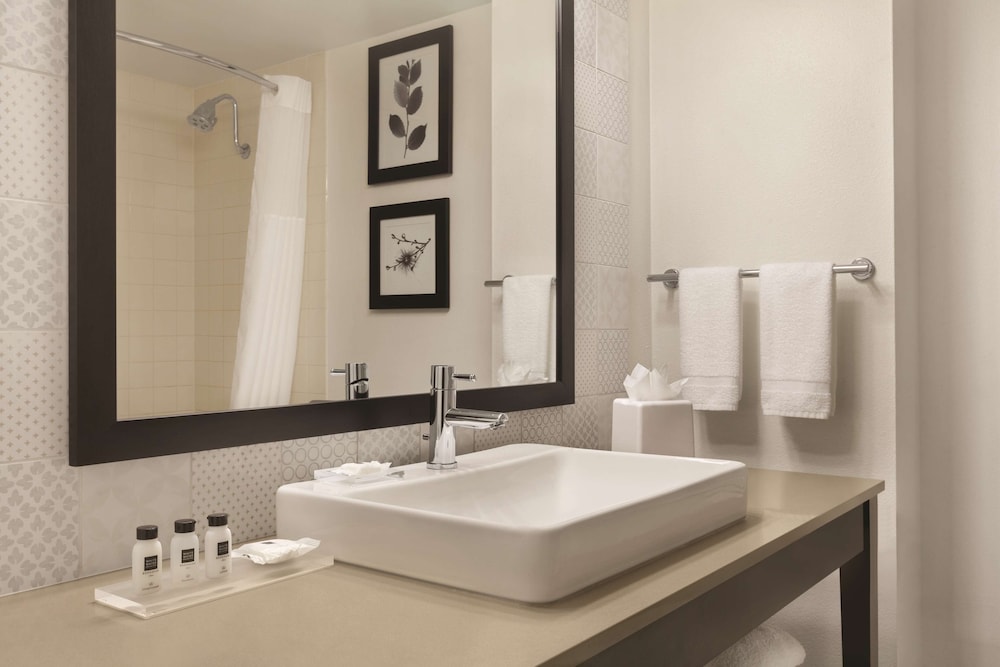 Country Inn Suites By Radisson Seattle Bothell Wa 10/32