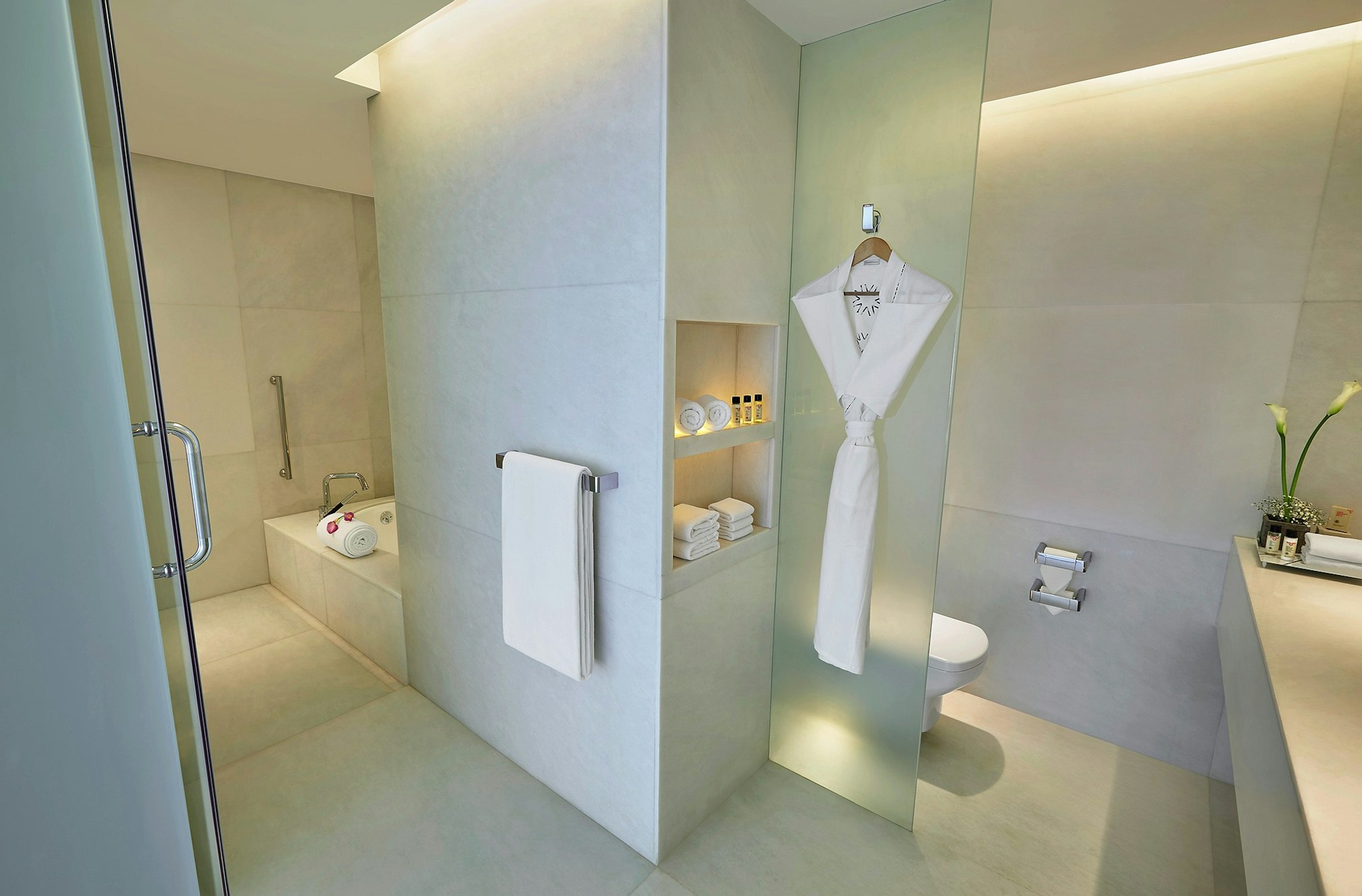 Vivanta New Delhi Dwarka 75/78