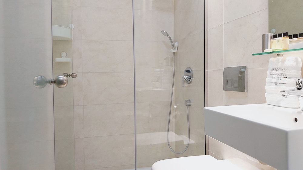Akrogiali Boutique Hotel 49/50