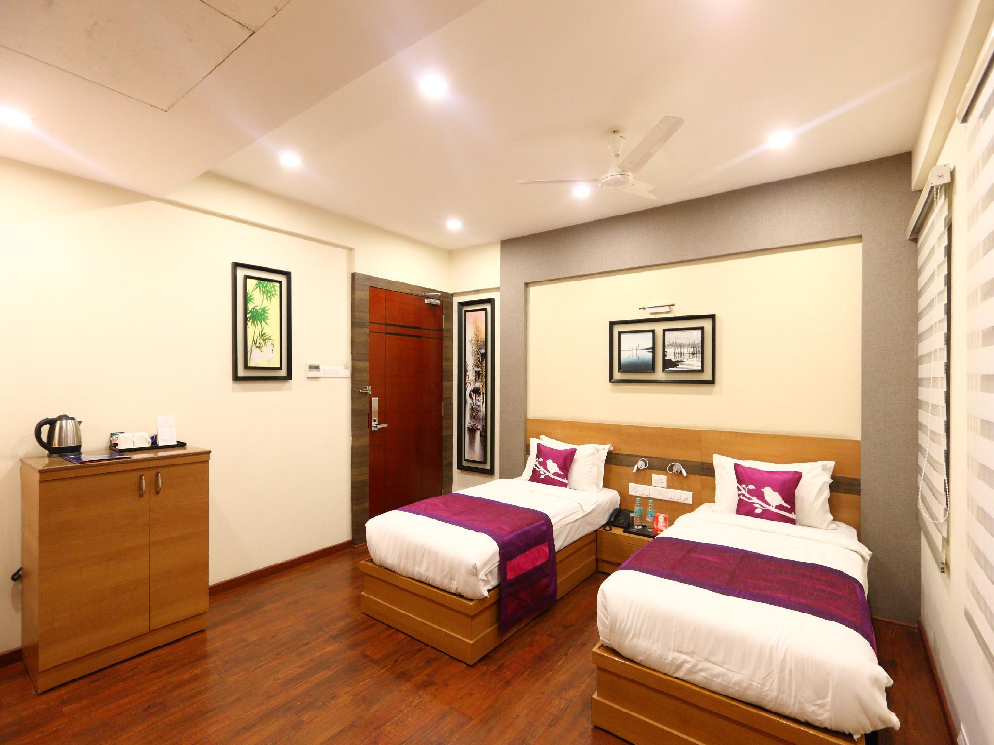 Adore Residency Vadapalani 16/45