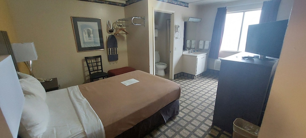 Rodeway Inn Kalkaska MI 5/22