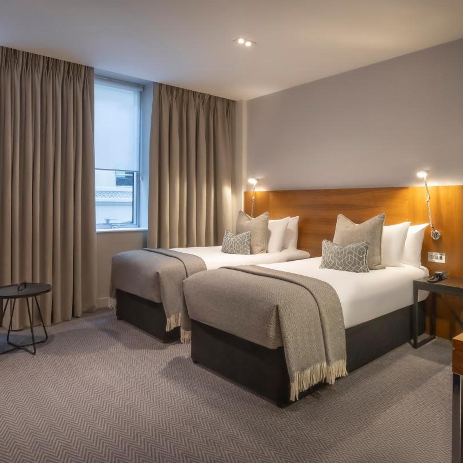 City, Single Bed