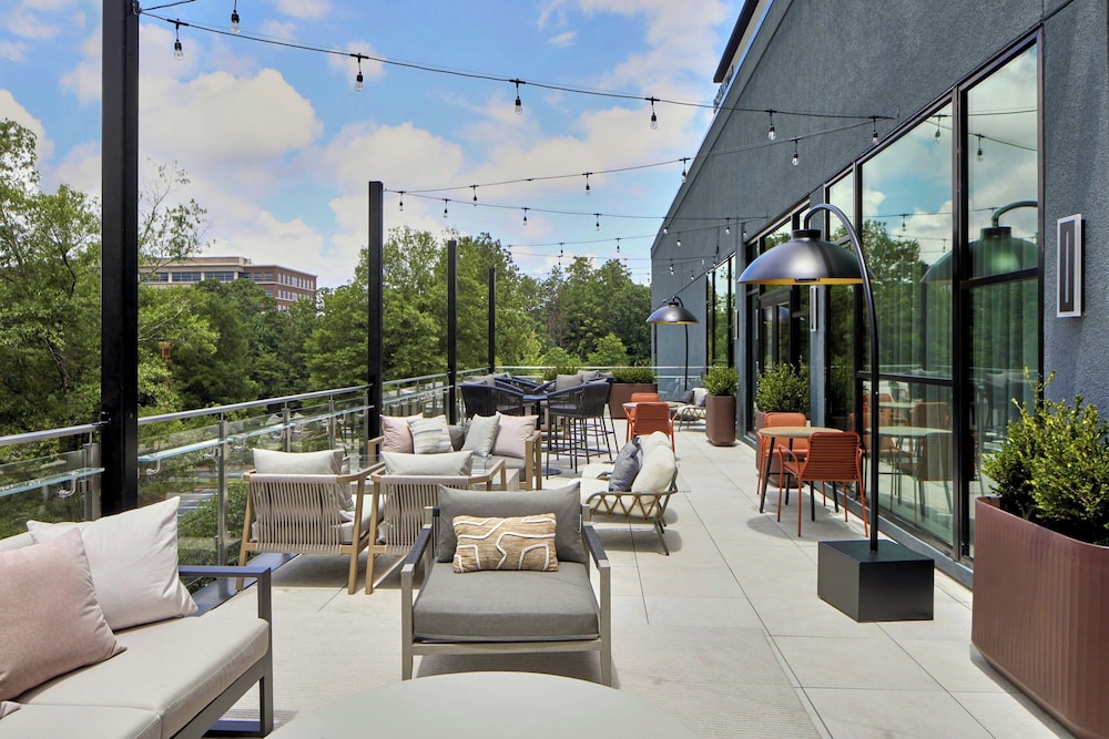 Courtyard by Marriott Birmingham Grandview 24/40
