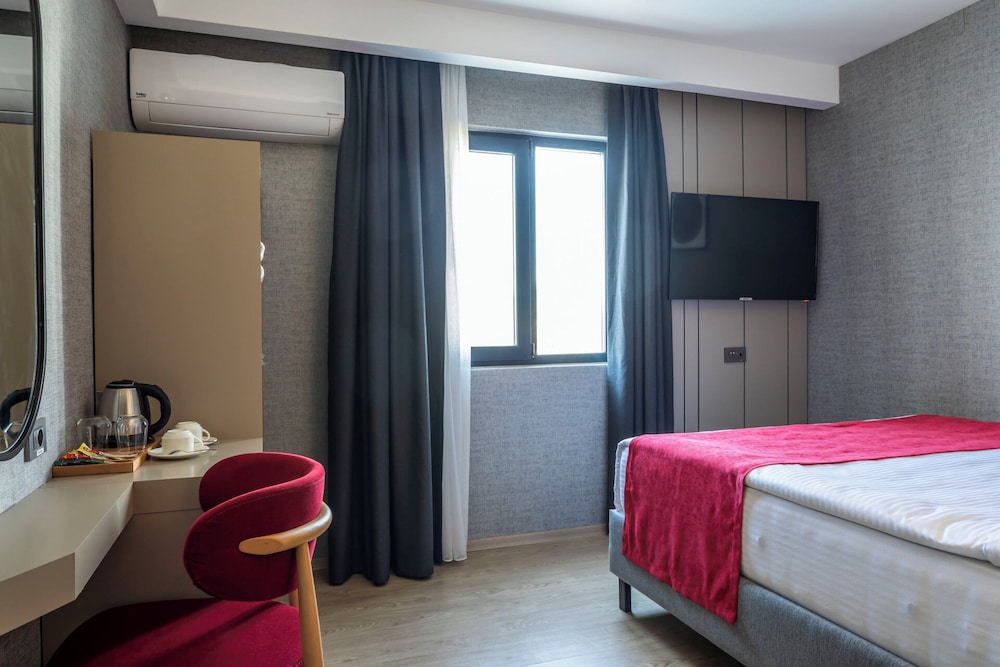 Ramada by Wyndham Dalaman 25/64
